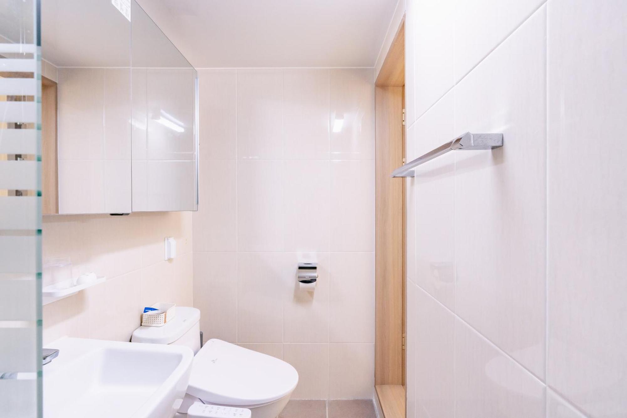 Apartment Staylim - Botanic Park, Airport *