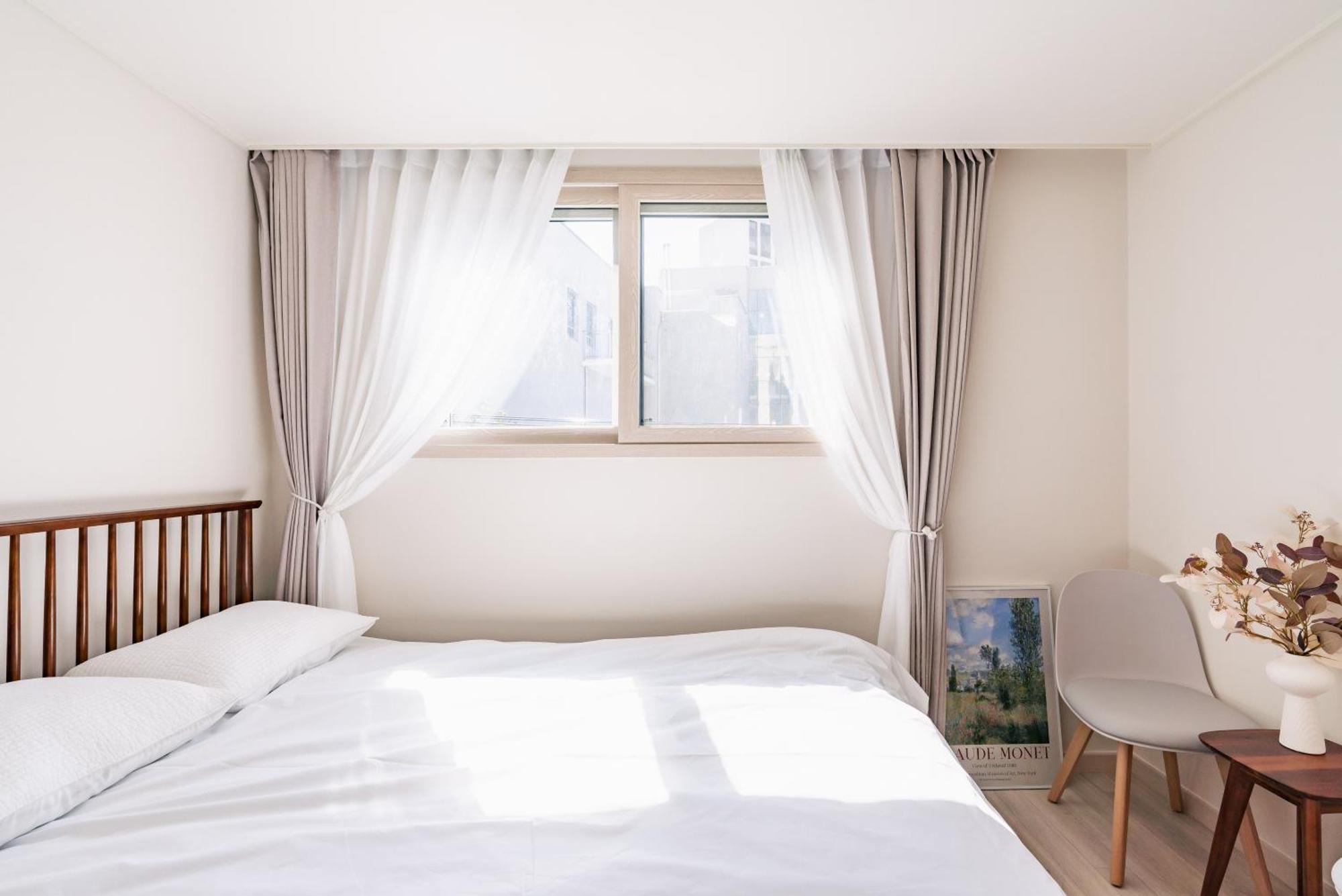 Staylim - Botanic Park, Airport Apartment